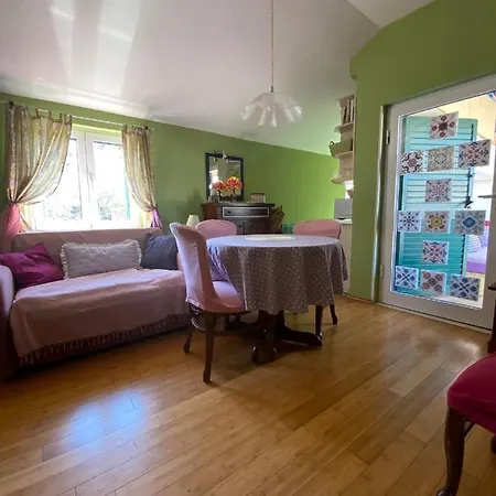 게스트하우스 Cosy In The Center Of 스플리트