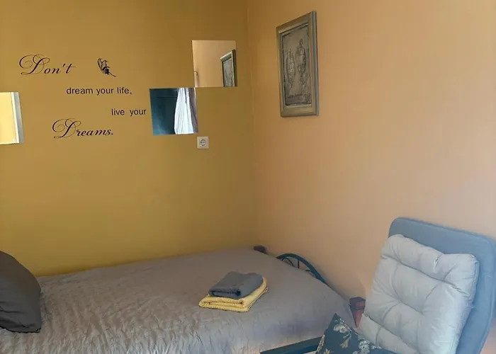 Cosy In The Center Of *